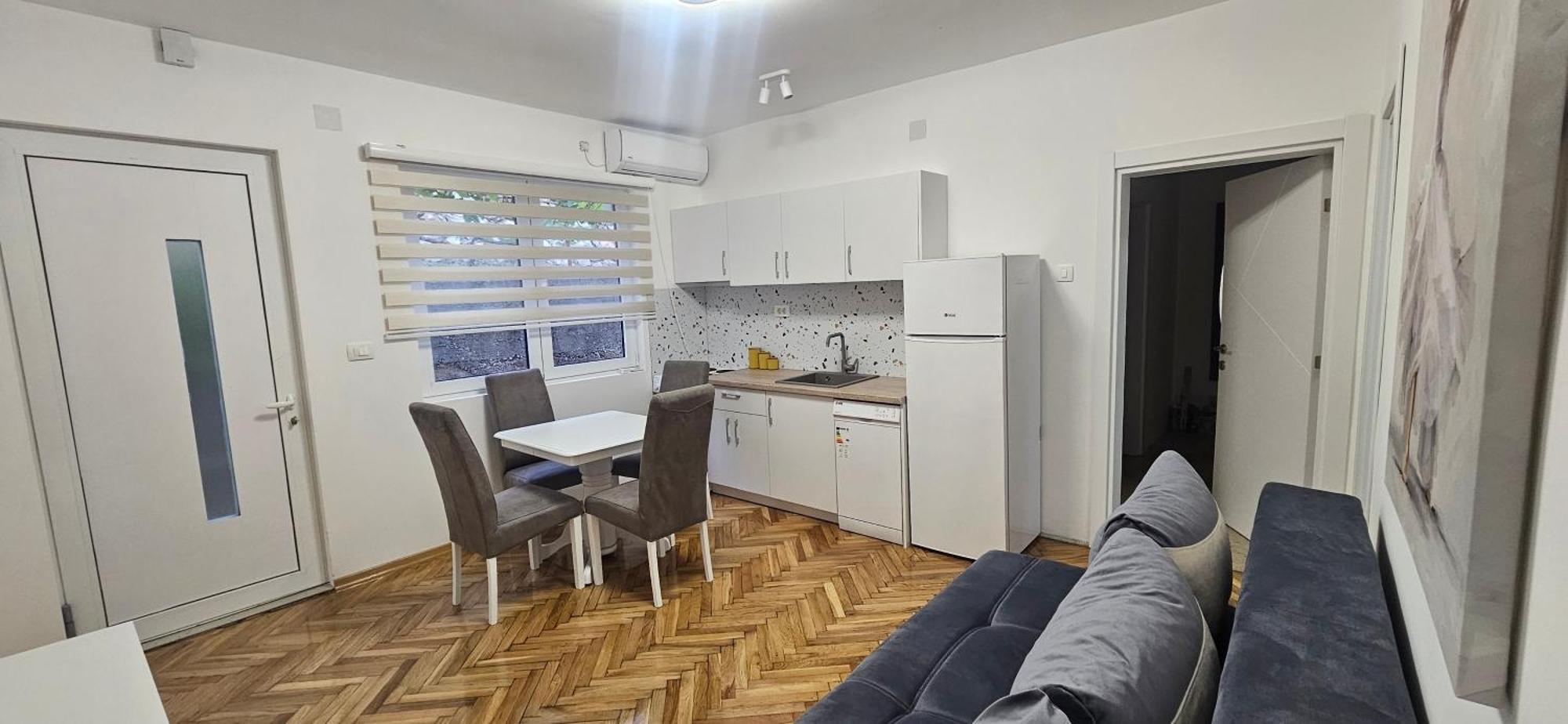Dika Apartment Бар Экстерьер фото